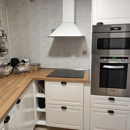 El 31 De Apartment *